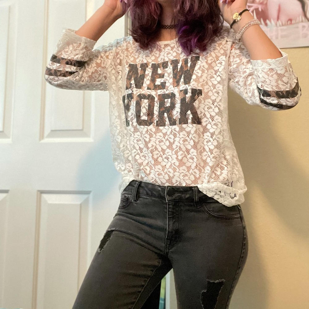 Gorgeous lace long sleeve